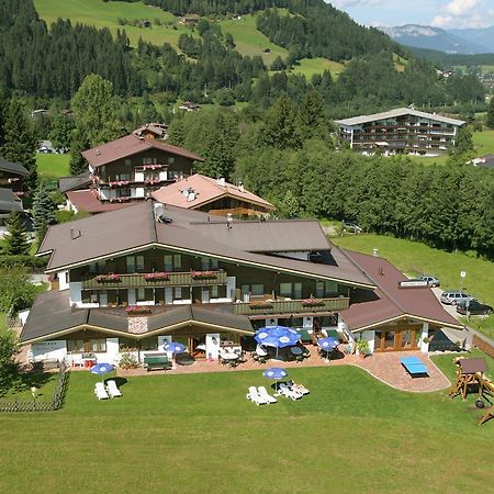 Alpenhotel Landhaus Kuechl Кирхберг Экстерьер фото