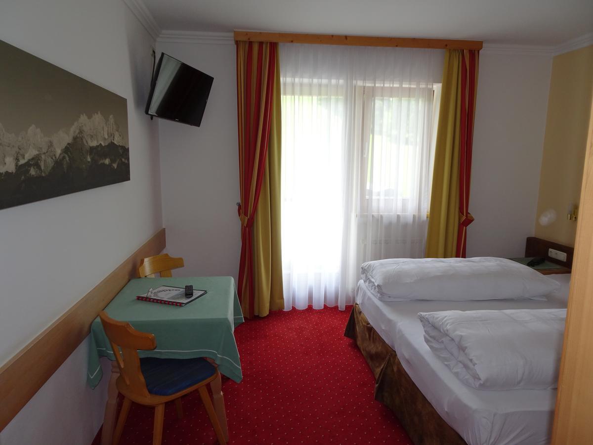 Alpenhotel Landhaus Kuechl Кирхберг Экстерьер фото
