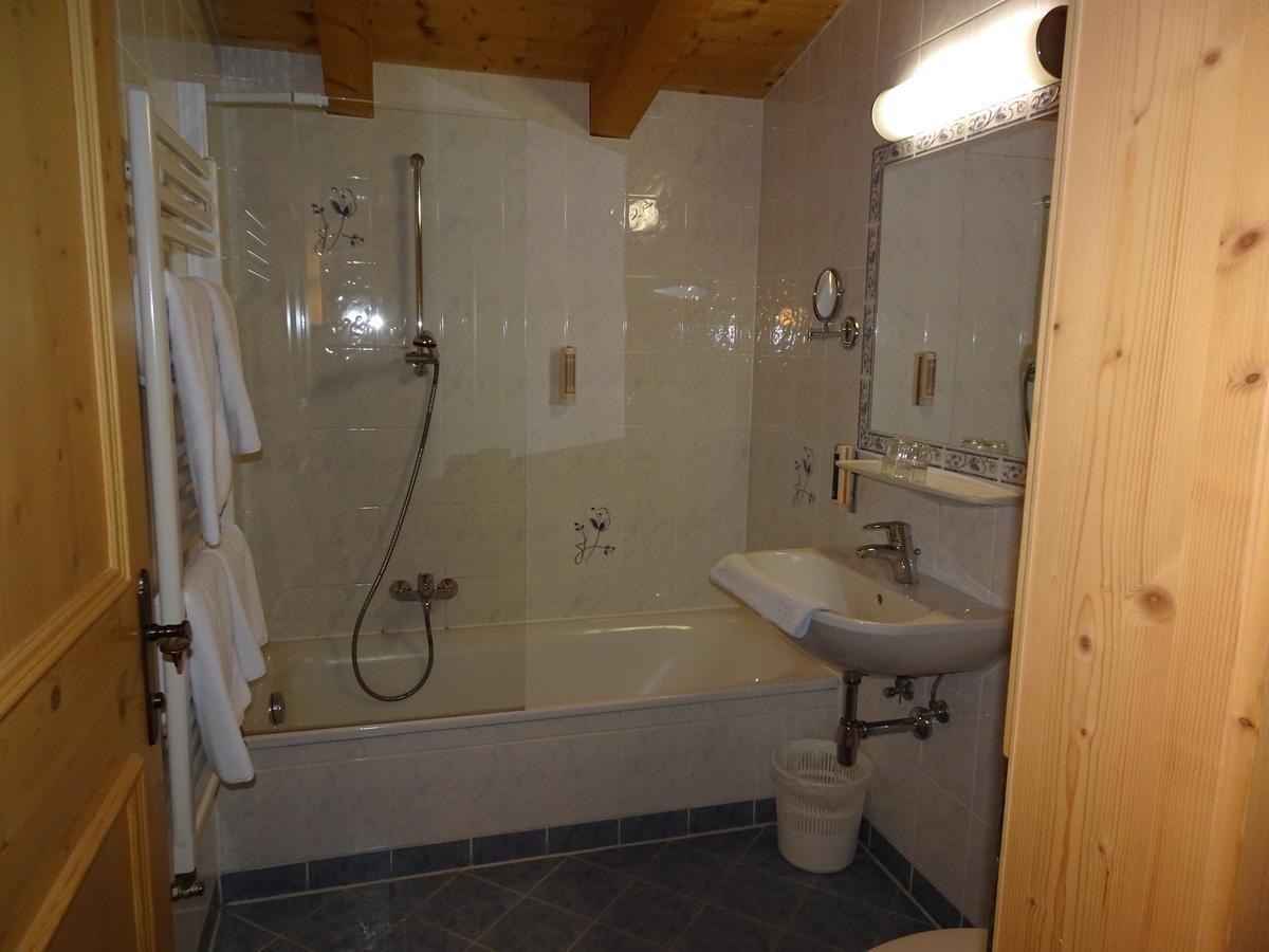 Alpenhotel Landhaus Kuechl Кирхберг Экстерьер фото