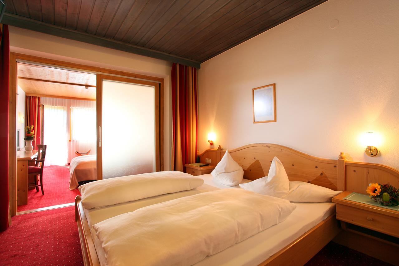 Alpenhotel Landhaus Kuechl Кирхберг Экстерьер фото